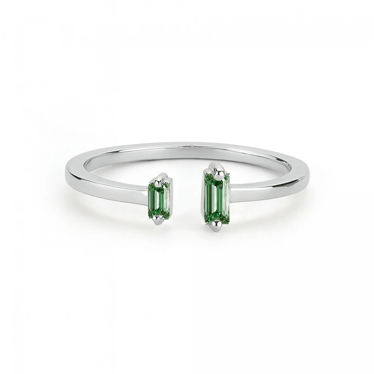 Renkli Yeşil Baget Taşlı Altın Yüzük