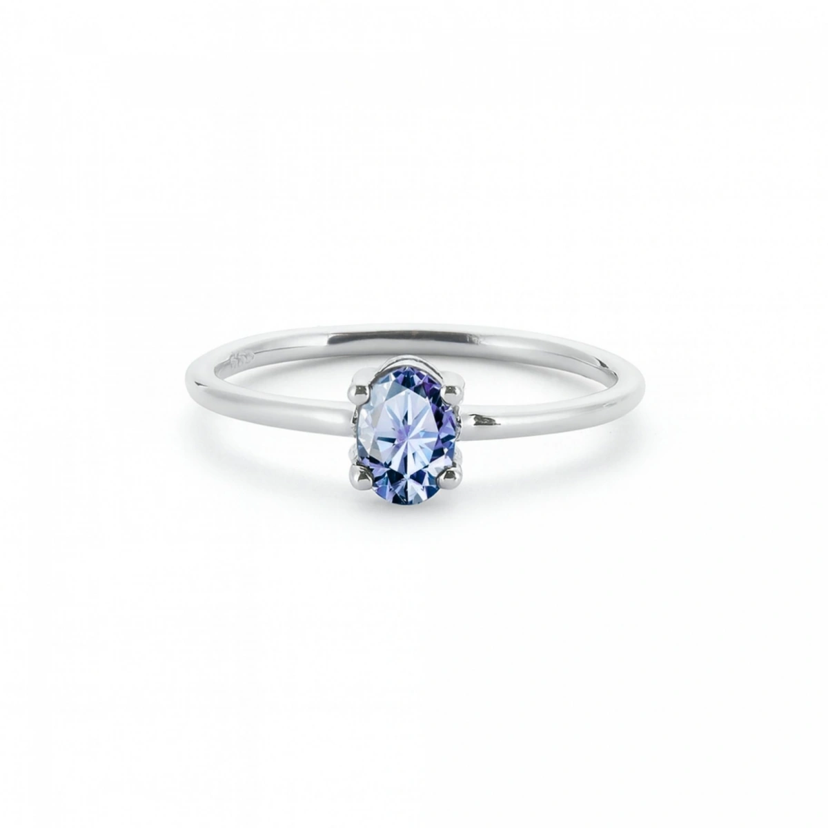 Renkli Mavi Oval Taşlı Altın Yüzük