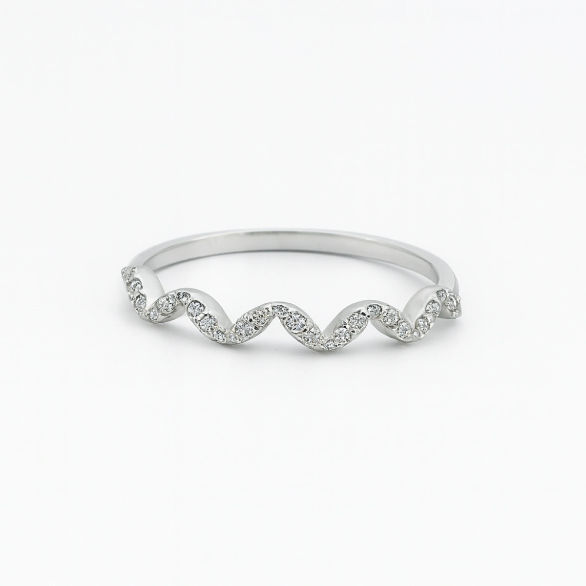 Yapraklı Yarımtur Altın Yüzük