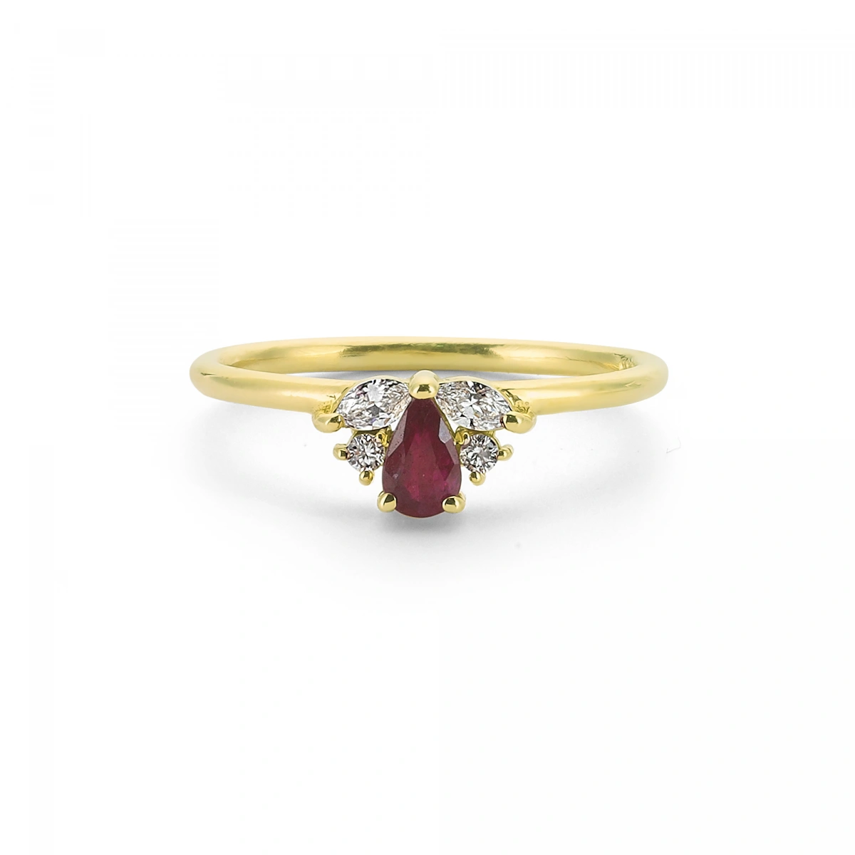Yakut Kırmızısı Damla Taşlı Markiz Pırlanta Yüzük