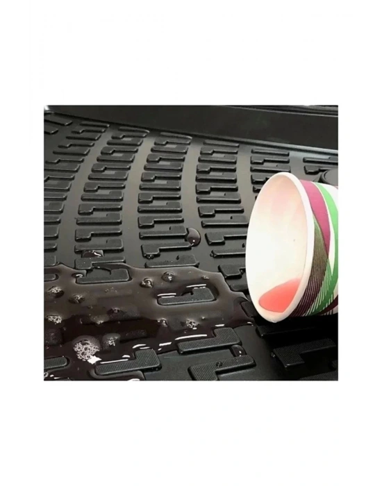 Kia Ceed 2006-2012 3D Siyah Kokusuz Havuzulu Paspas Takımı