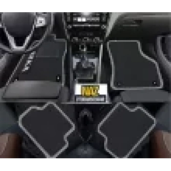 Volvo S40 1996-2004  Siyah Halı Gri Kenar Petek Topuk