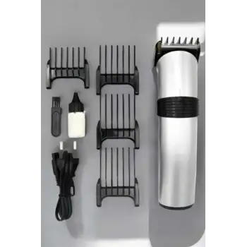 4 Taraklı Profesyonel Şarjlı Saç ve Sakal Kesme Tıraş Makinesi Seti