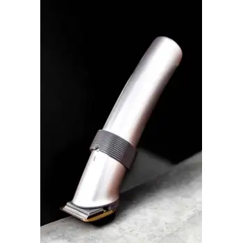 4 Taraklı Taşınabilir Profesyonel Saç ve Sakal Kesme Tıraş Makinesi