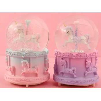 Atlı Karınca Kar Küresi Orta Boy