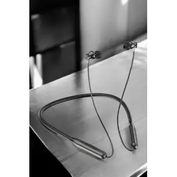 Dijital Göstergeli Kulak İçi Kablosuz Bluetooth Kulaklık Boyun Bantlı
