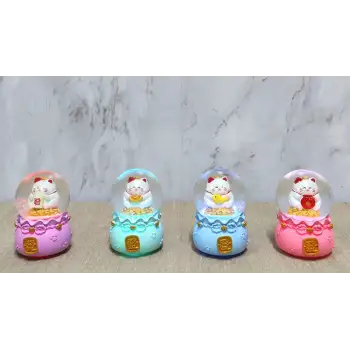 Şans Kedisi Işıklı Kar Küresi