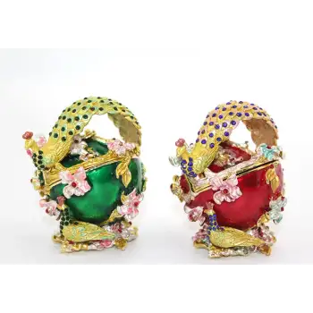 Taşlı Tavuskuşu Kutu