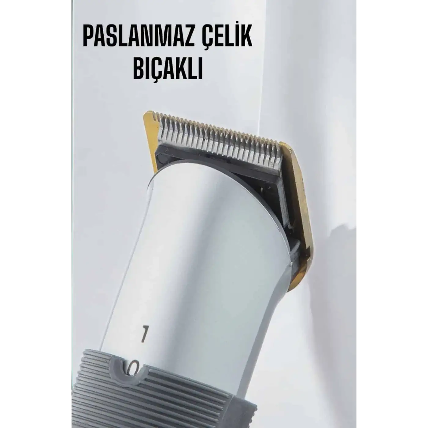 4 Taraklı Profesyonel Şarjlı Saç ve Sakal Kesme Tıraş Makinesi Seti