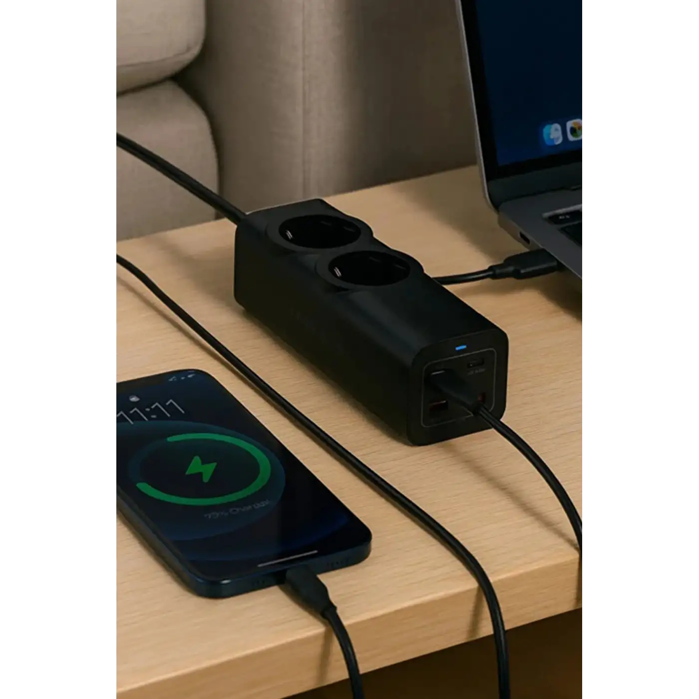 67w Hızlı Şarjlı Akıllı Çoklu Priz – 2000w Güç, 2 Usb-c + 2 Usb-a Çıkışlı, Telefon & Laptop Uyumlu