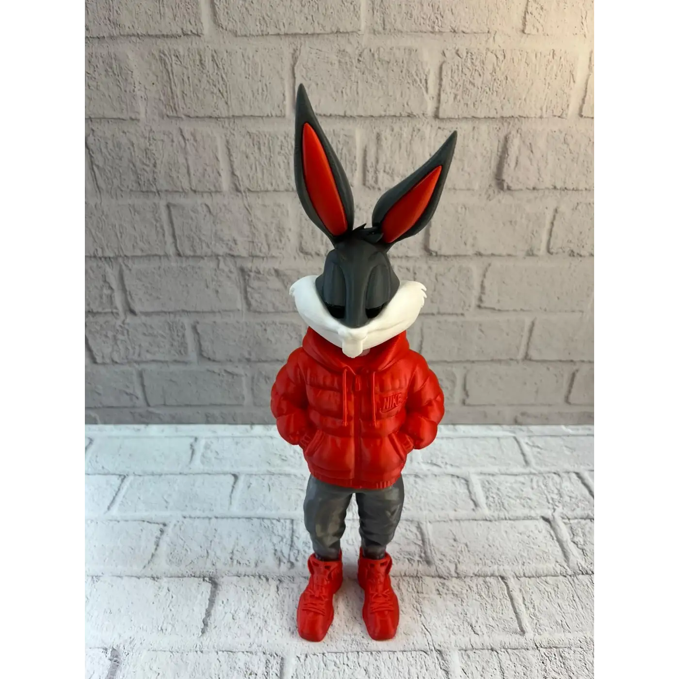 Bugs Bunny Dekoratif Figür 10×34 cm Modern Tasarım