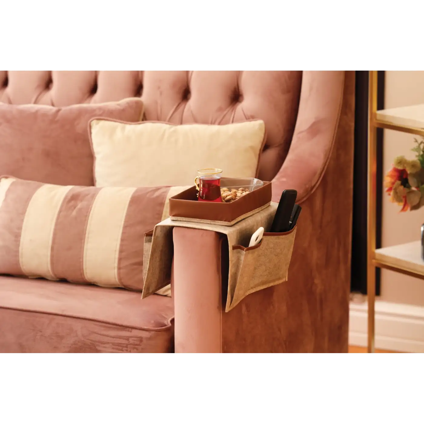 Çok Amaçlı Deri Şeritli Cepli Koltuk Kenarı Düzenleyici 03938