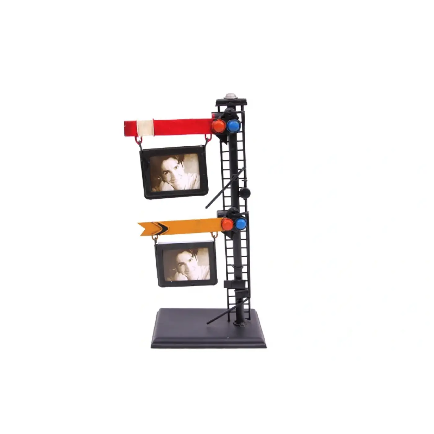 Dekoratif Metal Çerçeve Yön Levhası