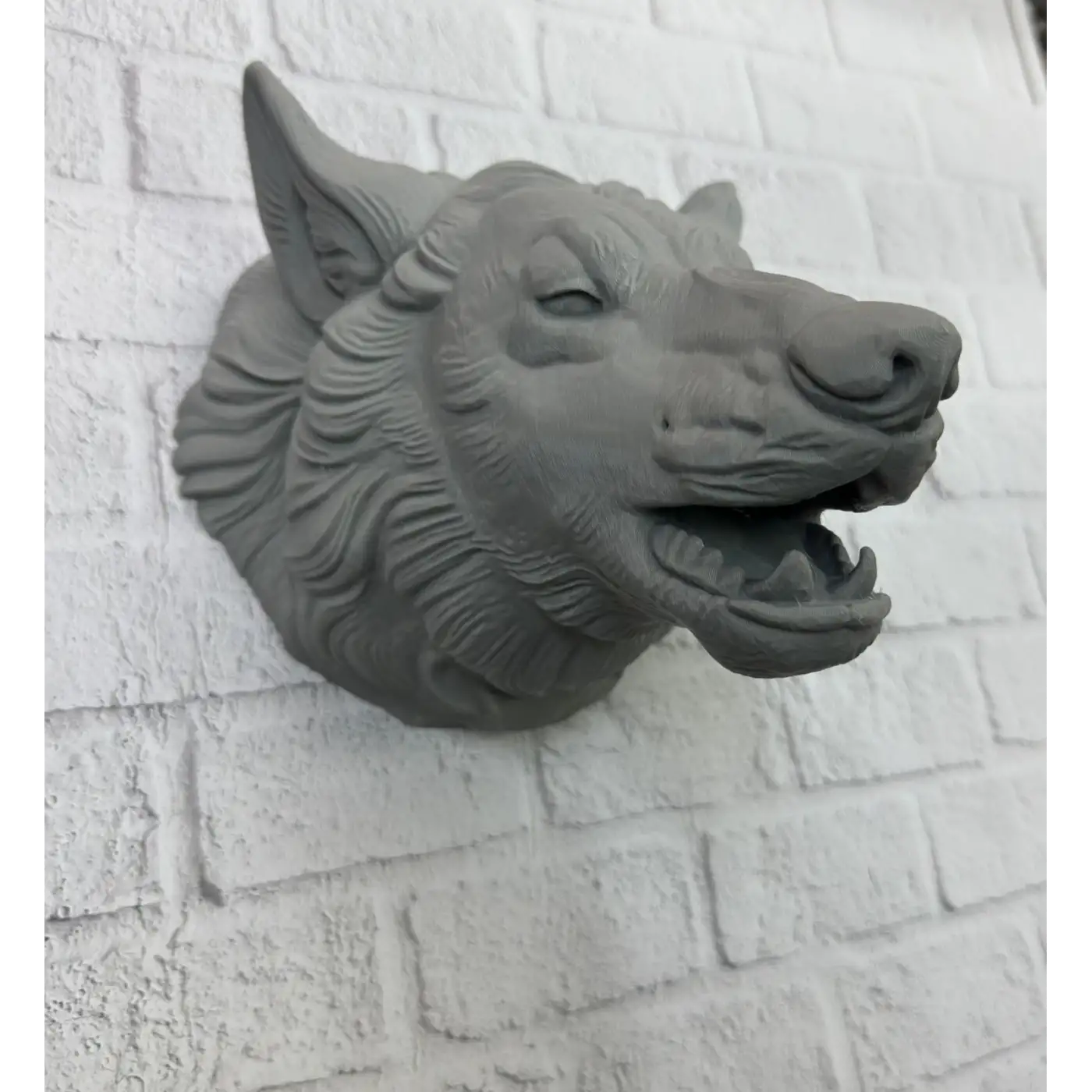 Gri Kurt Duvar Biblosu Güçlü Detaylı Dekoratif Tasarım 25x19 cm