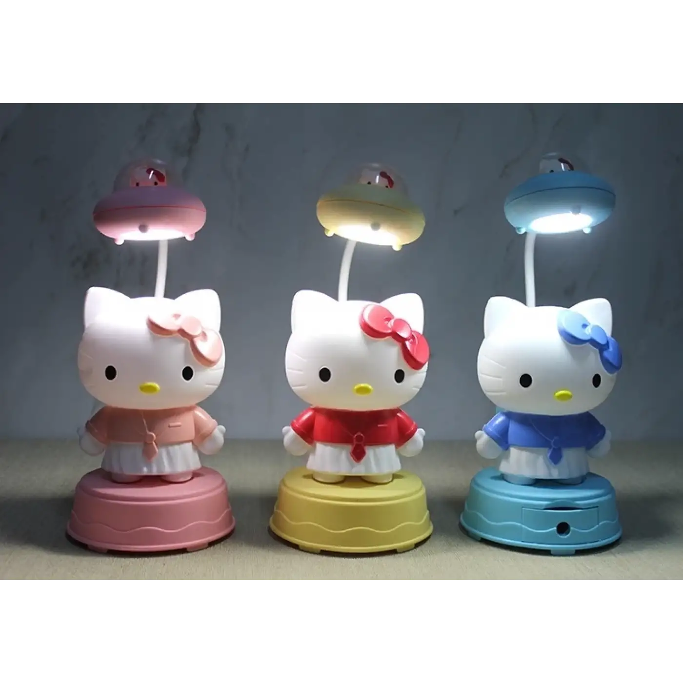 Hello Kitty Masa Lambasi Alk3075