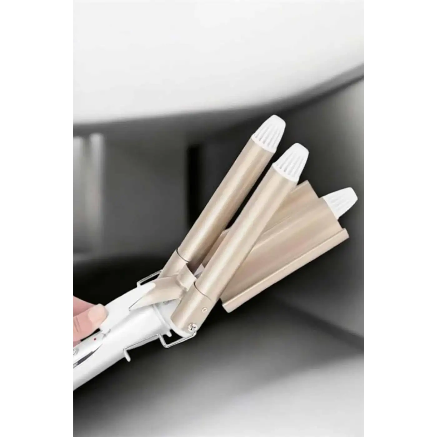 Hızlı Isınma ve Kalıcı Şekillendirme için Profesyonel Saç Maşası