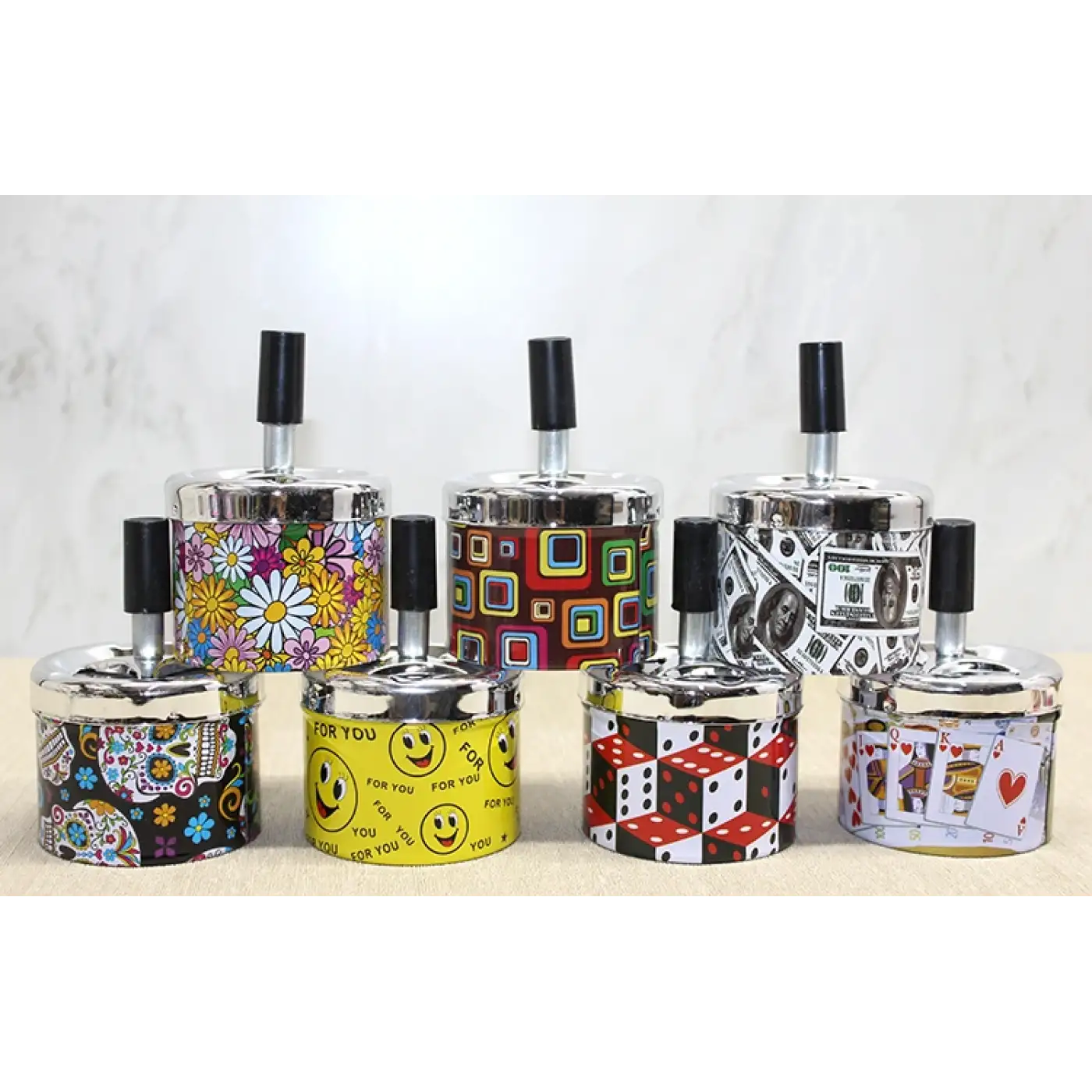 Küçük Boy Metal Renkli Basmalı Küllük Yuvarlak