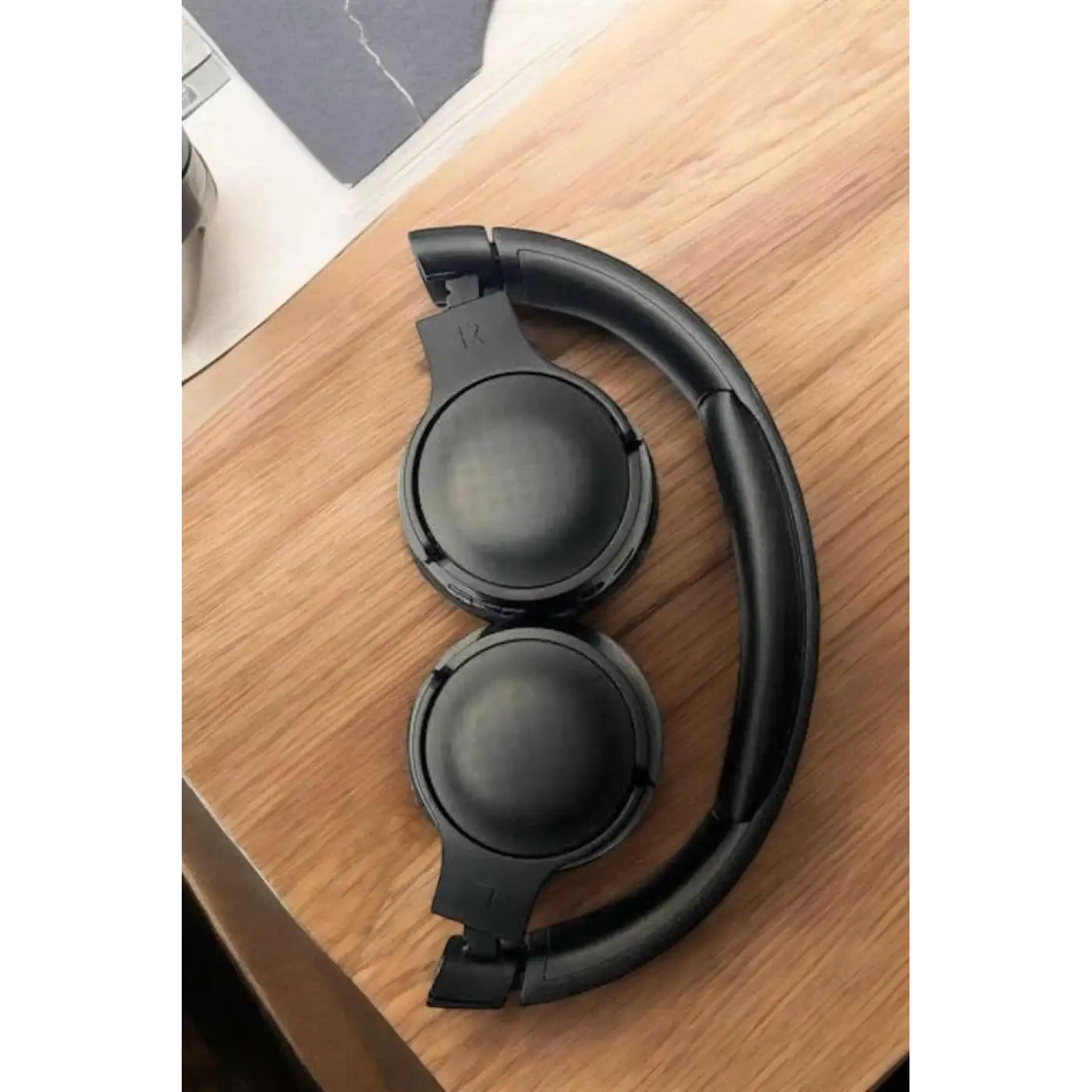 Kulak Üstü Kablosuz Bluetooth Kulaklık Gürültü Önleyici Ayarlanabilir