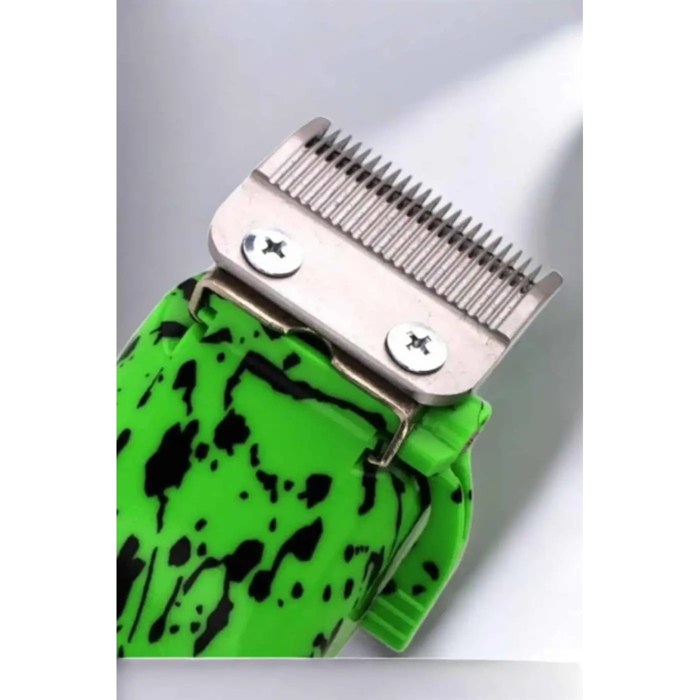 Lazer Öncesi Şarj Edilebilir, Su Geçirmez Tıraş ve Bakım Seti