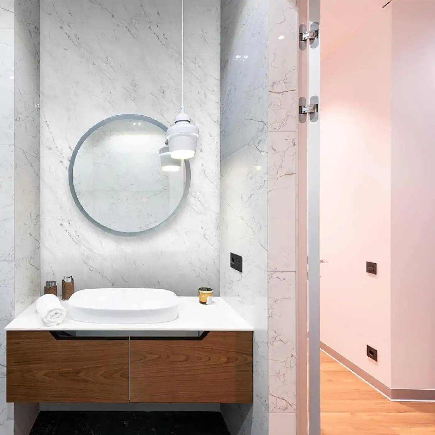 Mermer Desenli Mutfak Duvar Kağıdı Sticker - 5m x 60cm: Su ve Yağa Dayanıklı, Yüksek Sıcaklık Esnekliğine Sahip Tezgah, Dolap, Ocak Yenileme Folyosu T10