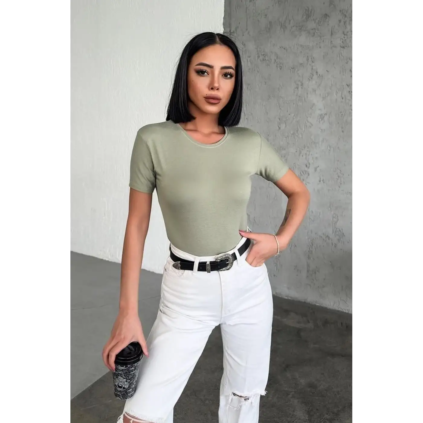 Rahat Ve Şık Kısa Kollu Bisiklet Yaka Likralı Viskon Penye Body Haki