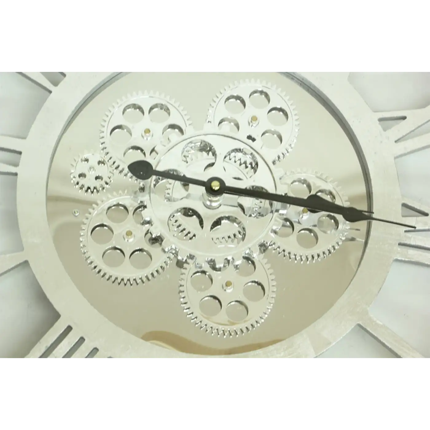 Saat Çarklı Yuvarlak Roma Rakamlı