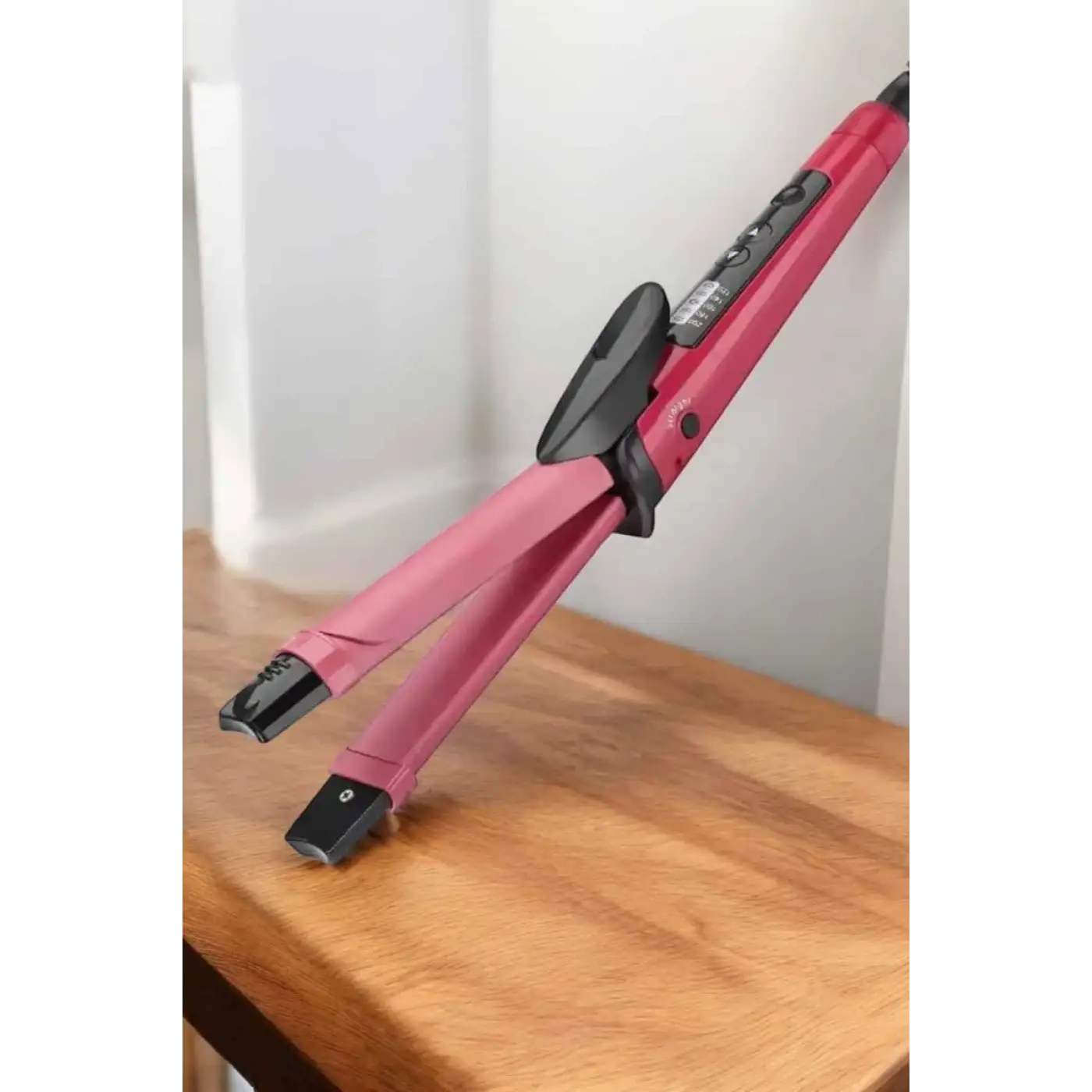 Saç Şekillendirici Düzleştirici Ve Maşa Isı Ayarlı