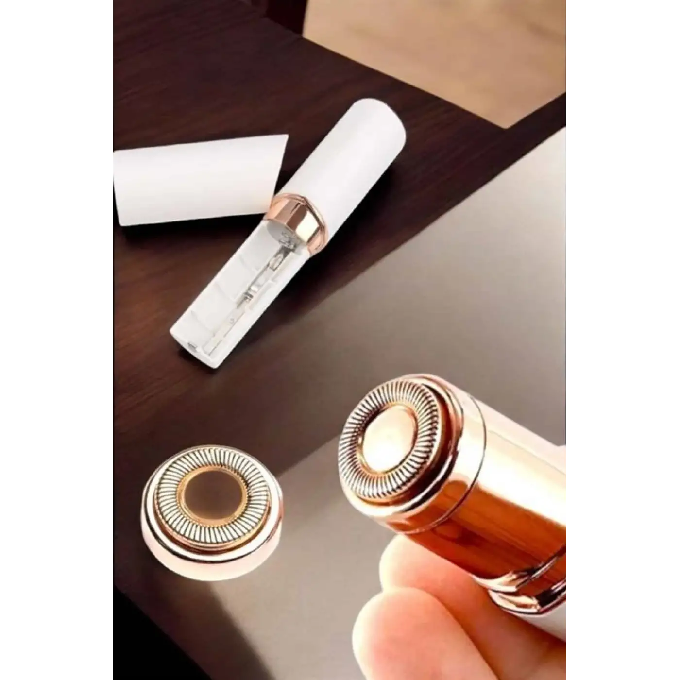 Taşınabilir ve Şık Yüz Kaş Epilatörü Hassas Ciltlere Özel