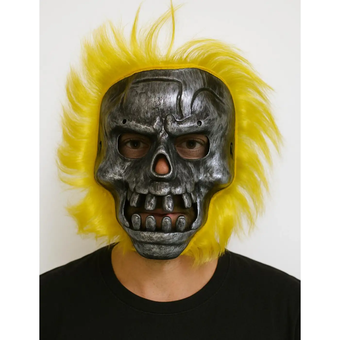 Wild Skull - Metal Kafatası Sarı Saçlı İskelet Maske