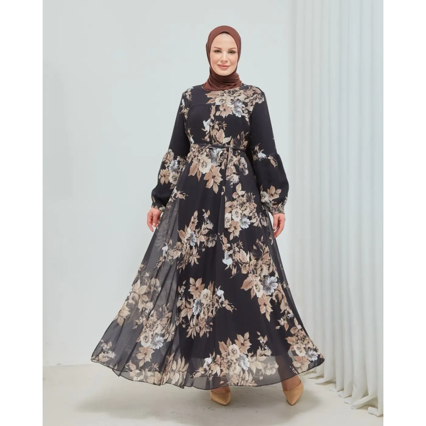 Yaprak Desenli Zarif ve Şık Uzun Boy Büyük Beden Astarlı Şifon Elbise