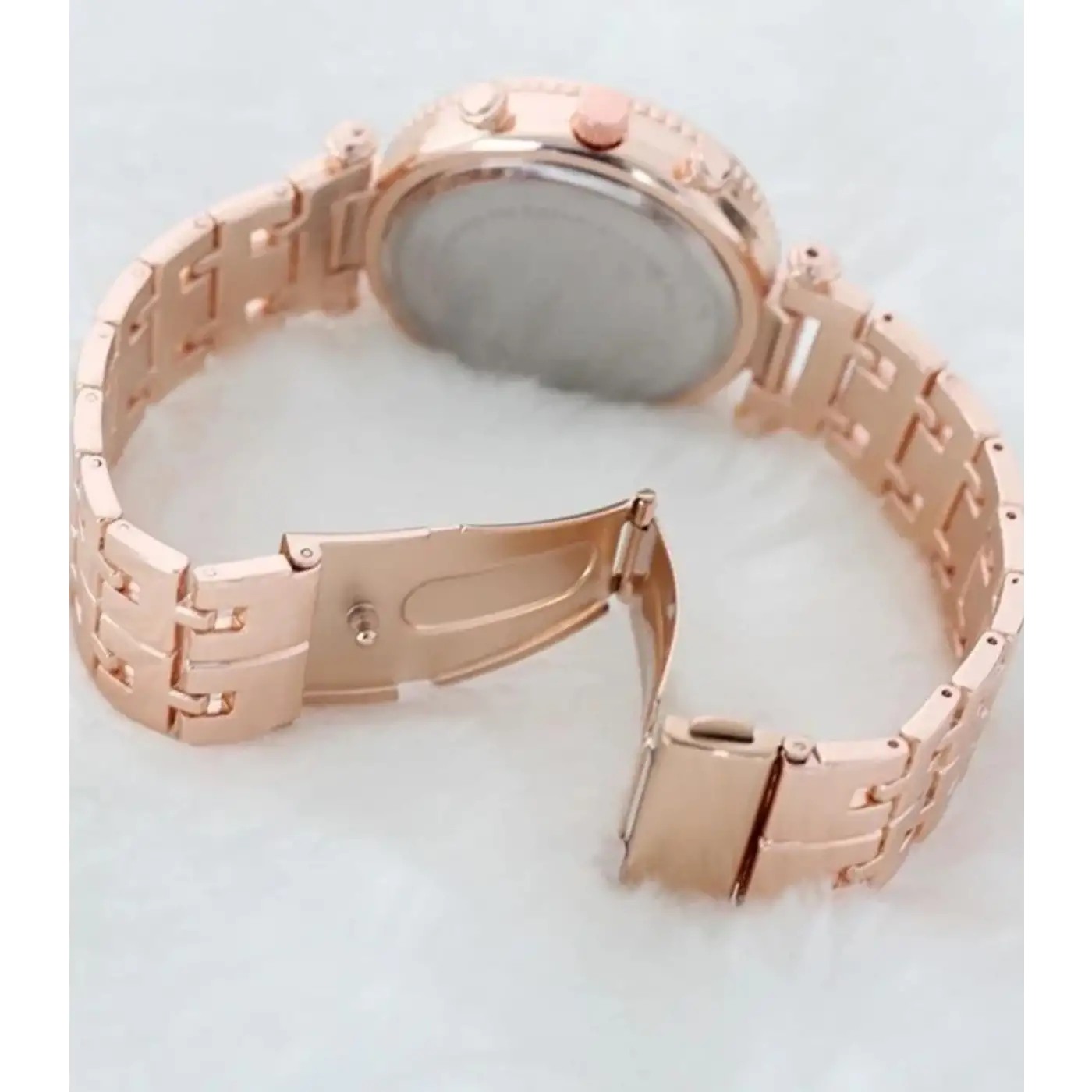 Zarif ve Şık Özel Tasarım Zirkon Taşlı Metal Bayan Kol Saati (rose)