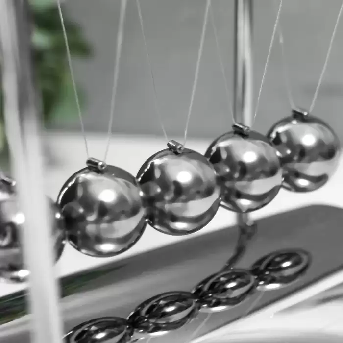 Krom Kaplamalı Newton Denge Topları - Newtons Cradle Metal Sarkaç