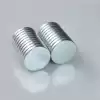 N35 10x1 Mm Neodyum Mıknatıs 1000 Adet, Yuvarlak, Nikel Kaplamalı Kaliteli ve Dayanıklı Ürün