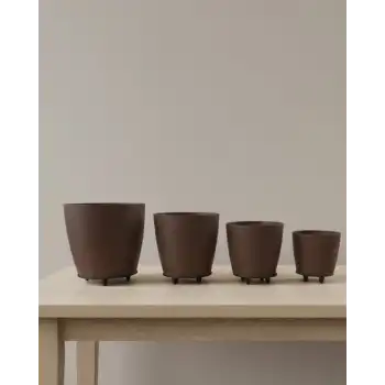 4’lü 3D Kahve Tonlu Ayaklı Saksı Seti Modern Dekoratif Vazo Takımı