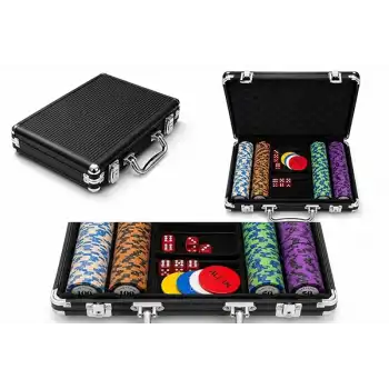 Deri Çantalı 200 Chip Ve 2 Adet İskambil Kağitına Sahip Poker Oyunu Alk5370