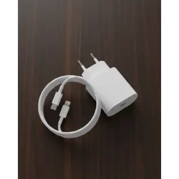 iPhone 14 13 12 11 Pro Max XR XS 20W Hızlı Şarj Adaptörü