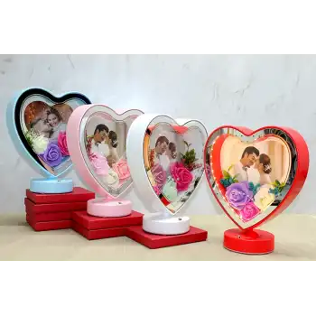 Kişiye Özel Fotoğraf Alanlı Kalpli Led Çerçeve Model 2