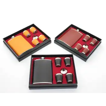 Paslanmaz Çelik 4 Shot Bardaklı Derili Matara Seti Model 1