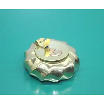 Pirinç Çapalı Kapaklı Küllük 6 Cm