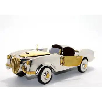 Pirinç Eski Model Araba