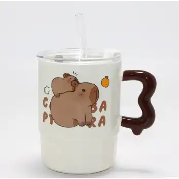 Sevimli Capybara Figürlü Kapaklı Porselen Kupa Bardak