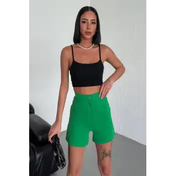 Tarz ve Rahatlığı Bir Arada Sunan Yüksek Bel Esnek Likralı Krep Şort Yeşil