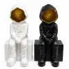 Dekoratif Polyester Oturan Astronot Biblosu Alk5302