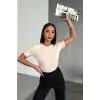 Rahat Ve Şık Kısa Kollu Bisiklet Yaka Likralı Viskon Penye Body Bej