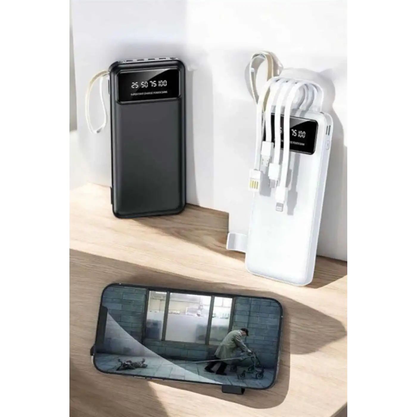 20.000 Mah Led Işıklı LCD Ekran USB Girişli Type-C Lightning Powerbank