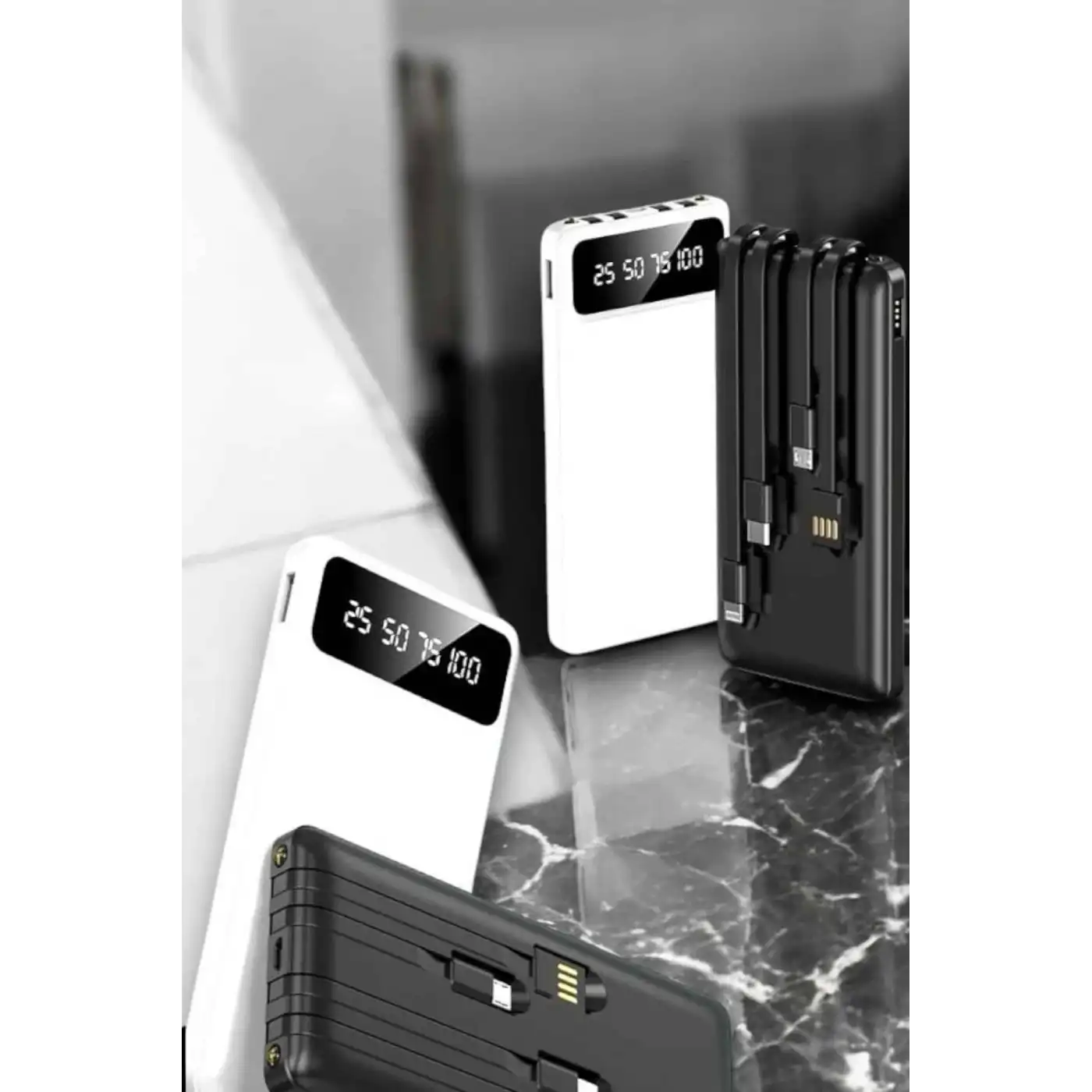 20.000 Mah Led Işıklı LCD Ekran USB Girişli Type-C Lightning Powerbank