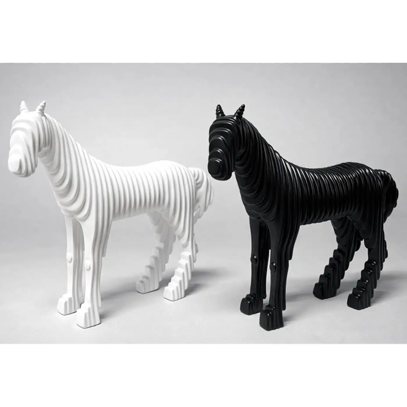 28x27 cm Özel Tasarım Polyester At Figürü