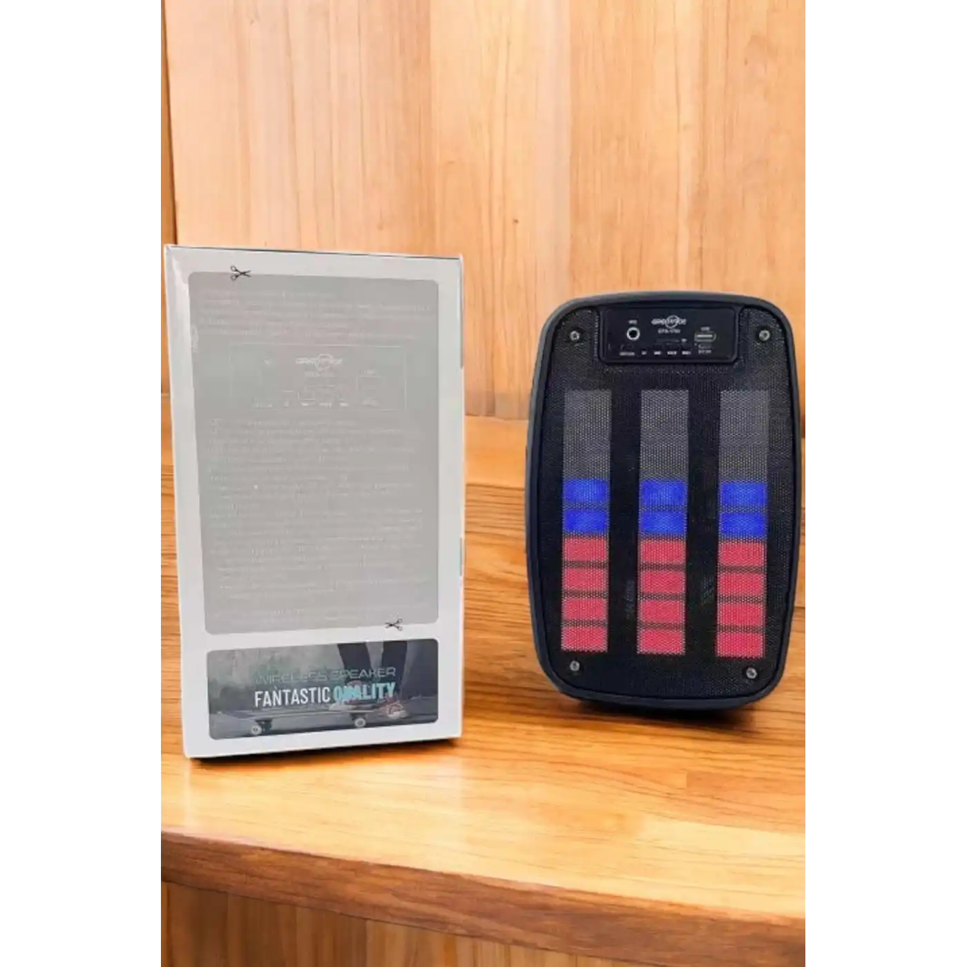 Bluetooth Hoparlör RGB Işıklı USB SD Kart Girişli Taşınabilir