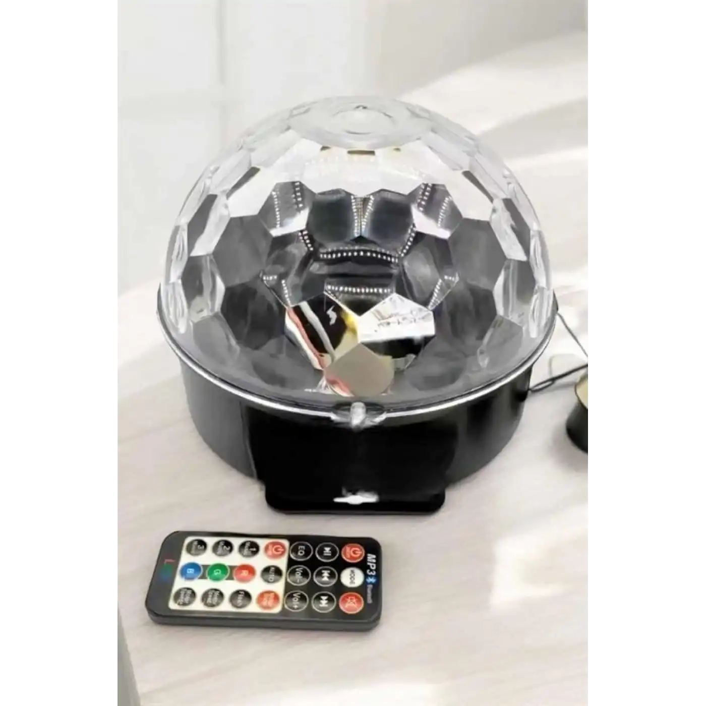 Bluetooth ve Uzaktan Kumandalı Çok Renkli Masaüstü Disko Topu