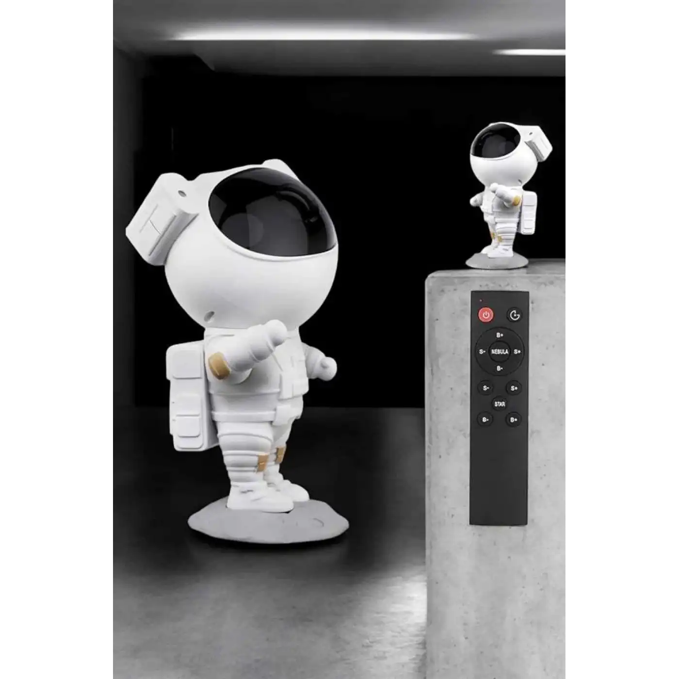 Çocuklara Özel Projeksiyon Astronot Lamba Speaker Sevimli